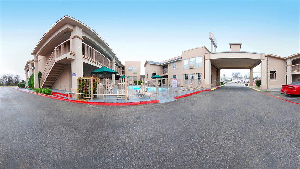 Quality Inn & Suites North Springfield Exterior foto